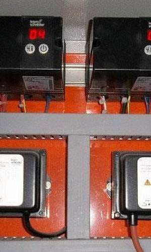 Painel elétrico de controle Painel elétrico de controle